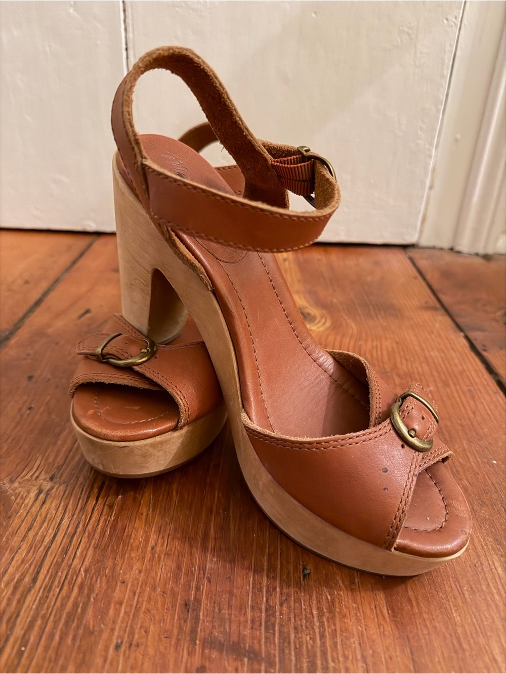 Madewell Brown Leather Platform Sandal with Ankle Strap - Picture 2 of 6